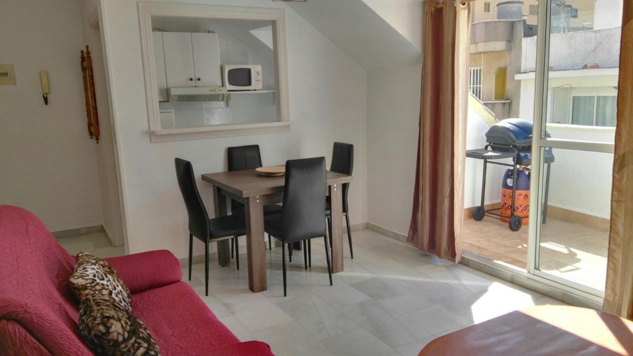 Apartamento Decada Cervantes 19 Fuengirola Dış mekan fotoğraf